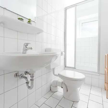 Fahrenkrug Westbrise * شاربوتس