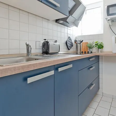 Fahrenkrug Westbrise شاربوتس